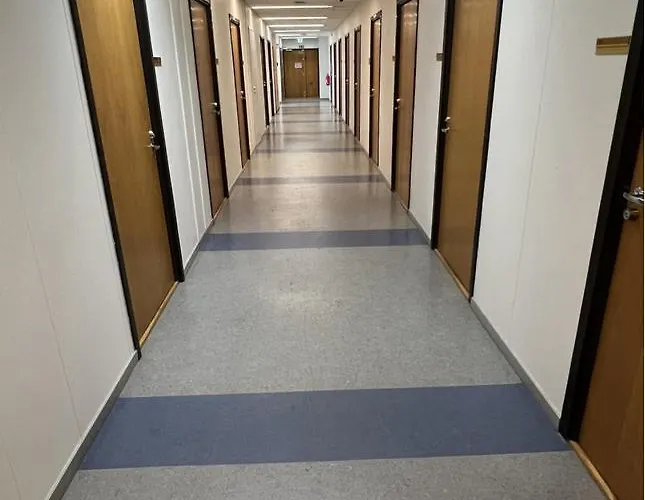 Office House Services 066 Hostel Ελσίνκι